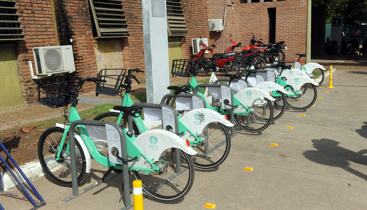 Los santafesinos eligen las bicicletas públicas.