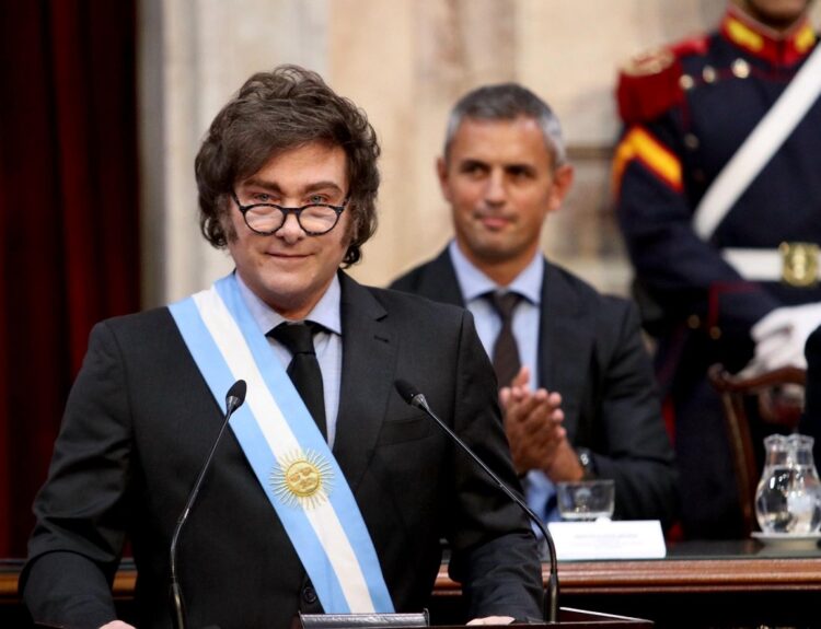 Milei apuntó contra la casta