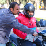 Motos